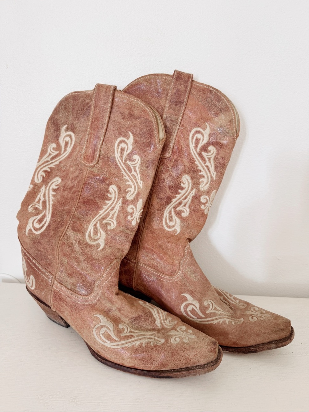 Corral Honey Cortez Cowgirl Boots size 10.5